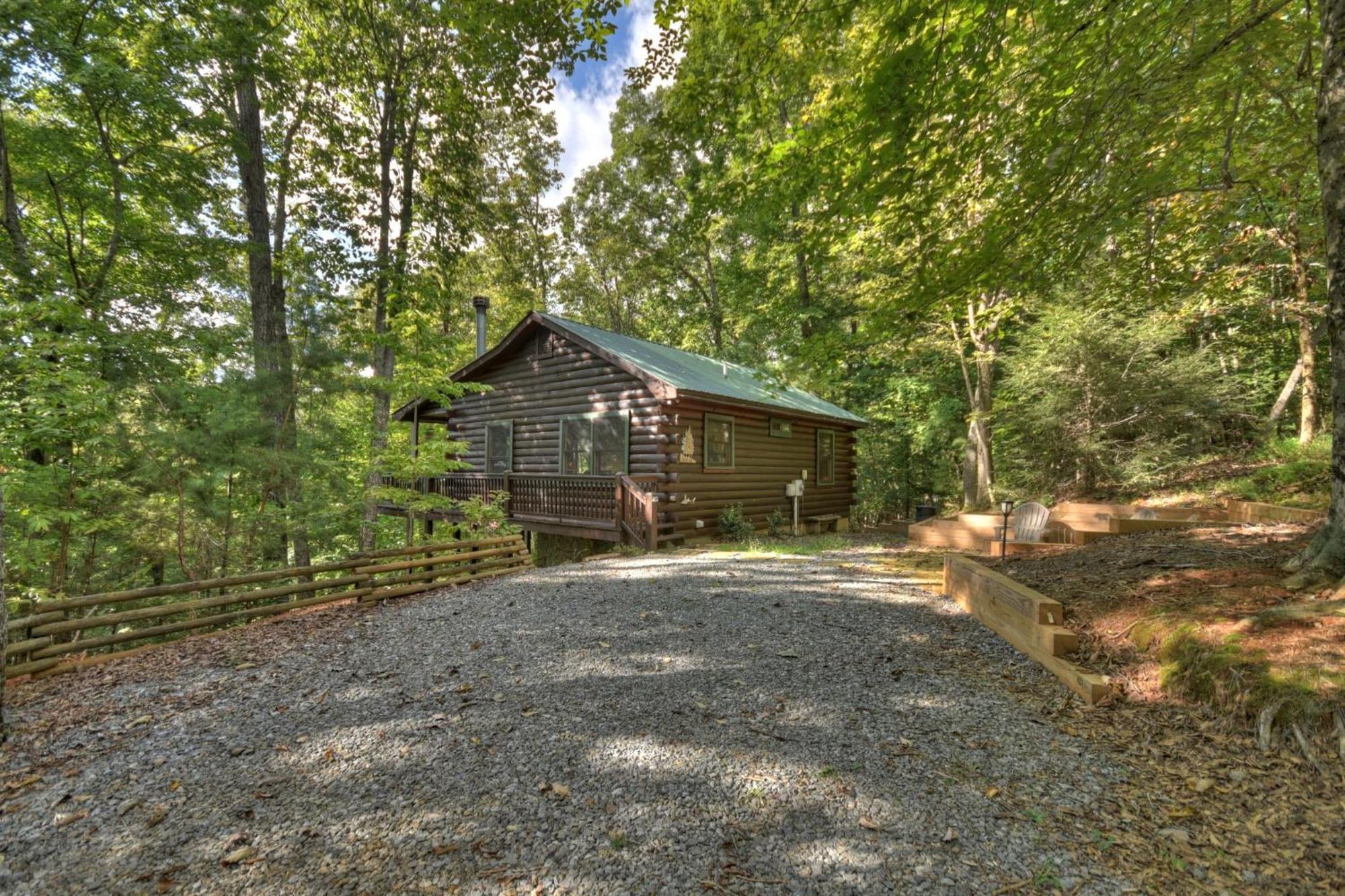 Bearfoot Ridge Wood-Burning Fireplace Cozy Hot Tub Serene Views 엘리제이 외부 사진