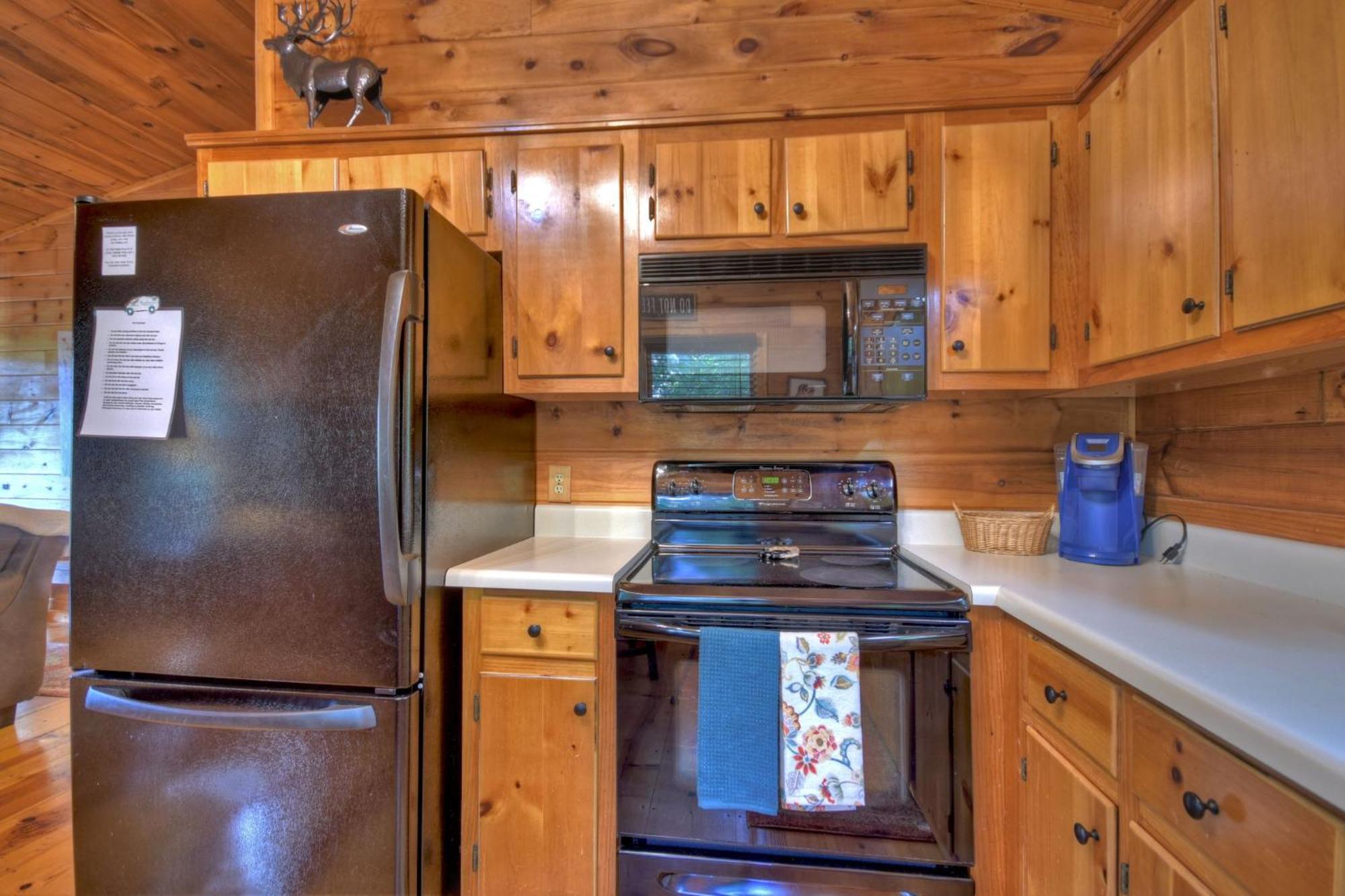 Bearfoot Ridge Wood-Burning Fireplace Cozy Hot Tub Serene Views 엘리제이 외부 사진
