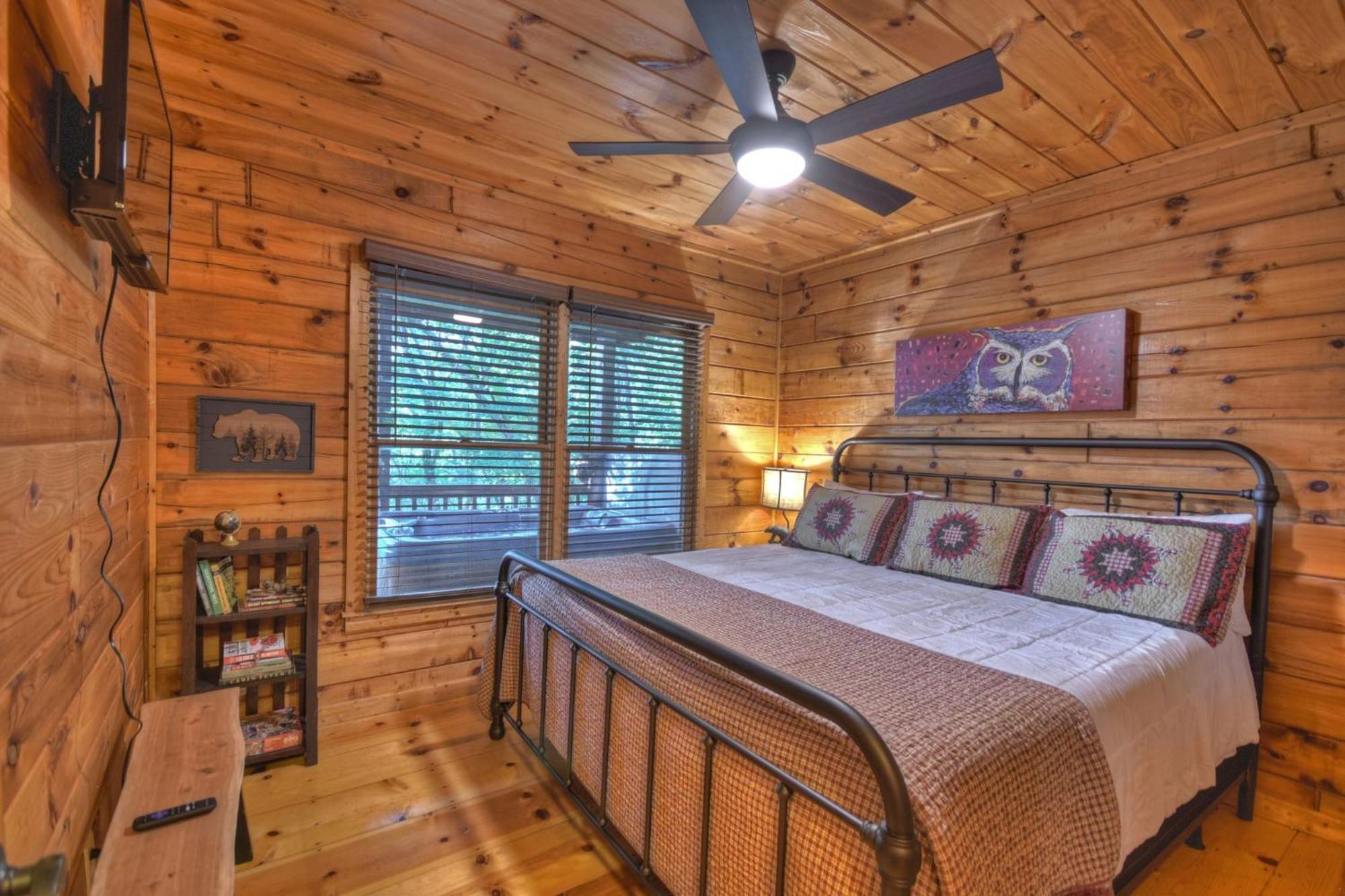 Bearfoot Ridge Wood-Burning Fireplace Cozy Hot Tub Serene Views 엘리제이 외부 사진
